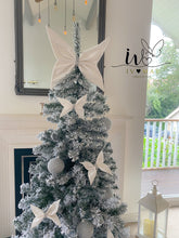 Load image into Gallery viewer, SET OF 6 - Christmas Tree Velvet Bows - Clip on - Christmas tree butterflies Bows - White