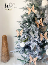 Load image into Gallery viewer, SET OF 6 - Christmas Tree Velvet Bows - Clip on - Christmas tree butterflies Bows - Beige