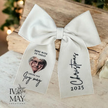 Load image into Gallery viewer, Luxury Velvet Christmas Memorial Bow – Personalised Remembrance Tree Decoration – In Loving Memory Photo Ornament – Clip-On Keepsake Gift

