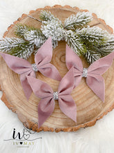 Load image into Gallery viewer, SET OF 6 Velvet Christmas tree Bows - Christmas tree butterflies Bows - Dusty Pink
