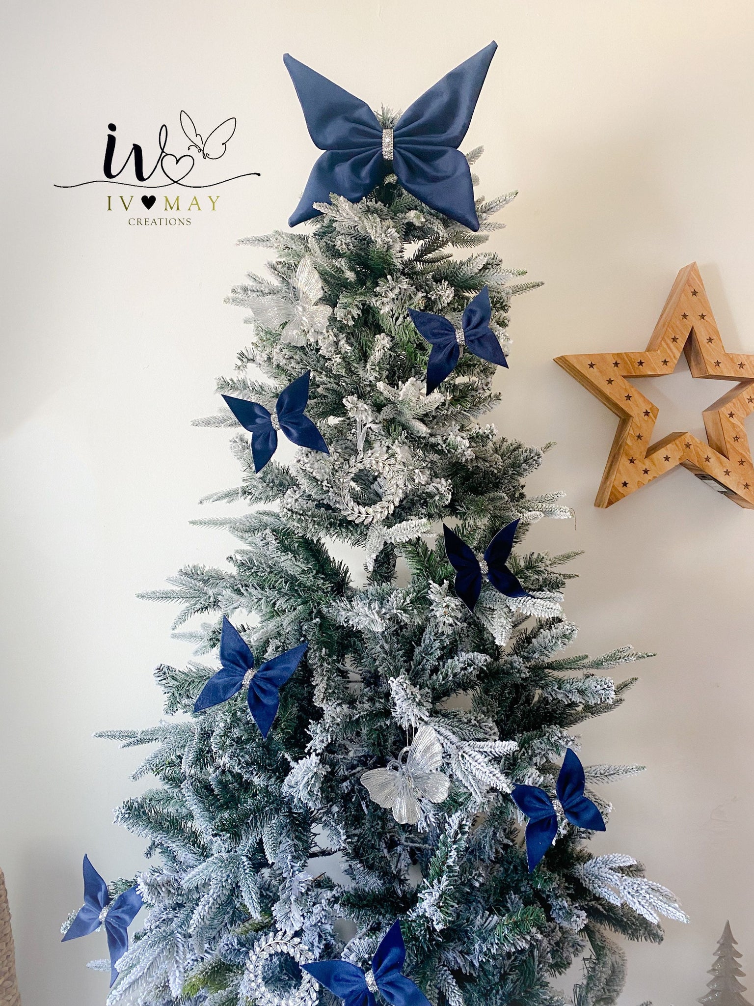 Handmade - Large Velvet Christmas Tree Bow Topper - Christmas tree